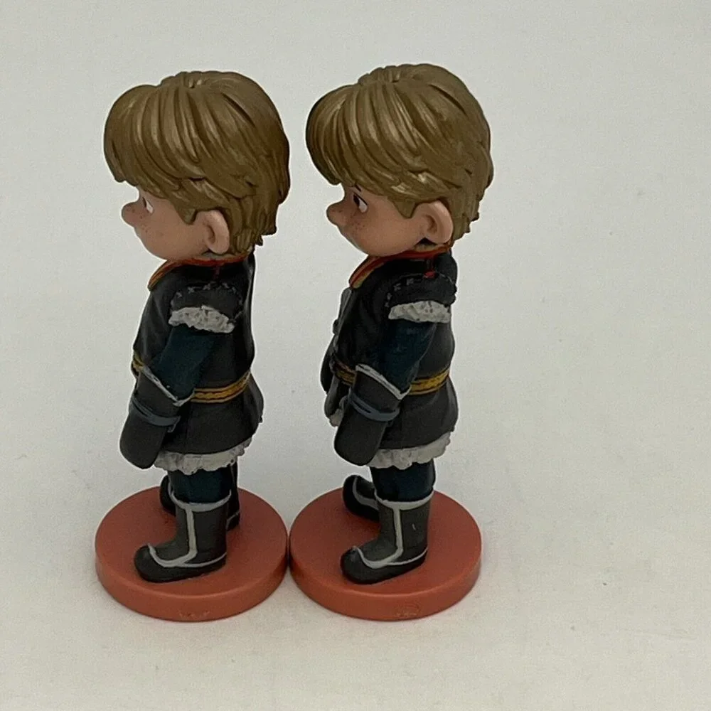 2 Disney Animators Collection Disney Store Frozen Kristoff Figures